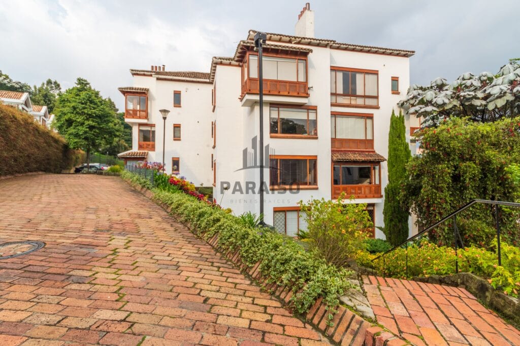 Arriendo Apartamento Lindaraja Bogota