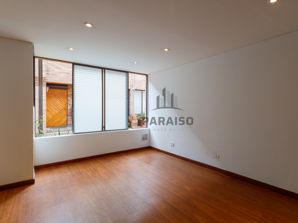 250010, 3 Bedrooms Bedrooms, ,2 BathroomsBathrooms,Casa,Arriendo,1015
