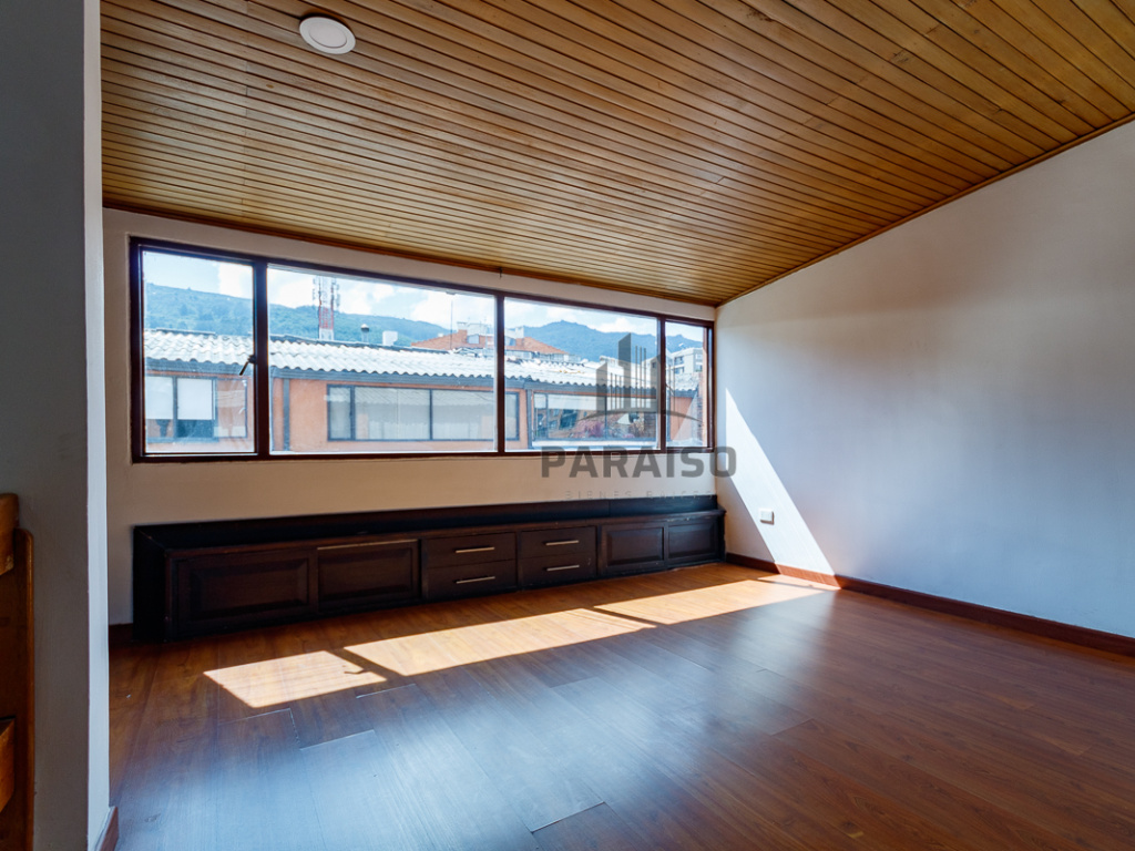 250010, 3 Bedrooms Bedrooms, ,2 BathroomsBathrooms,Casa,Arriendo,1015