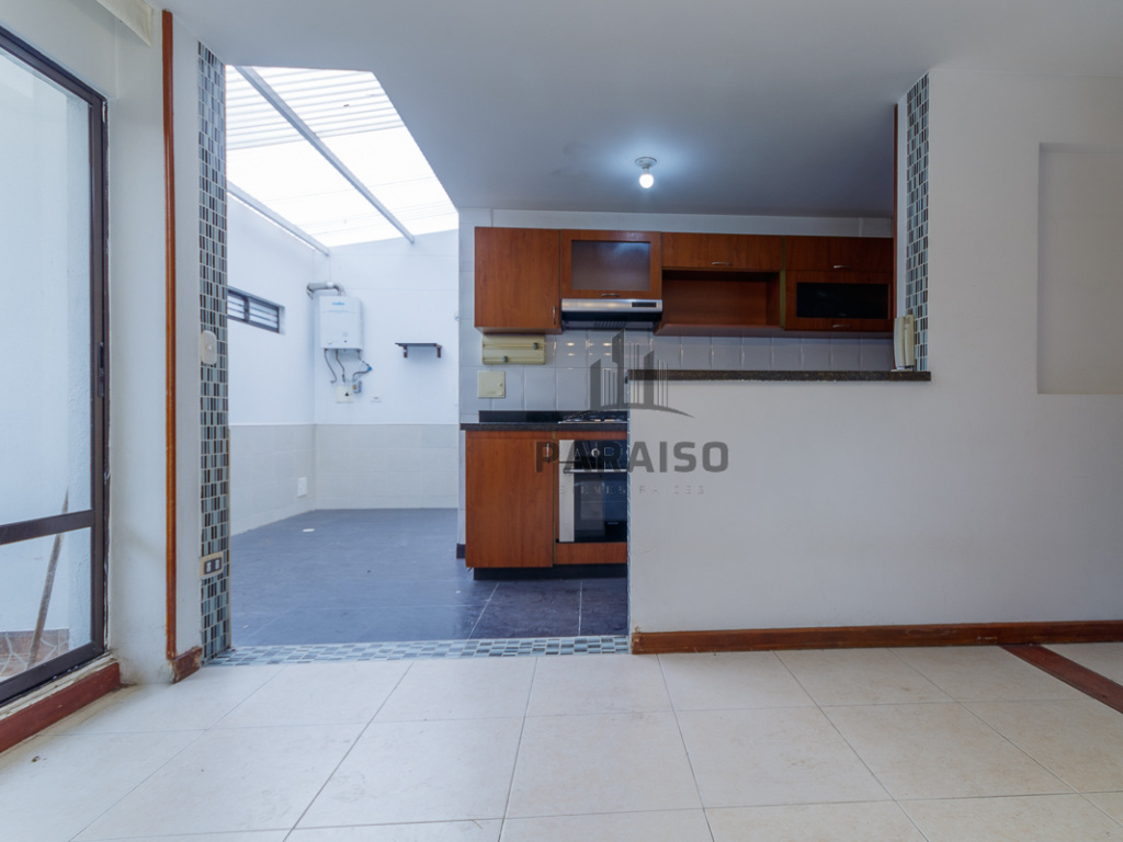 4 Bedrooms Bedrooms, ,4 BathroomsBathrooms,Casa,Venta,1020