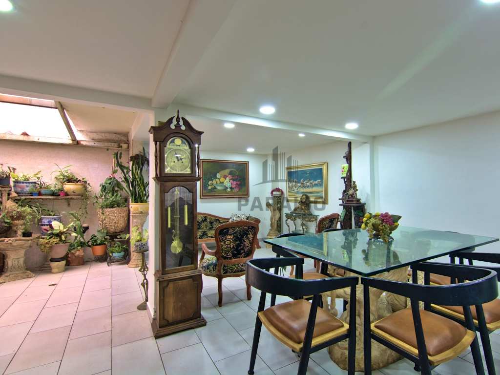 3 Bedrooms Bedrooms, ,2 BathroomsBathrooms,Casa,Venta,1021