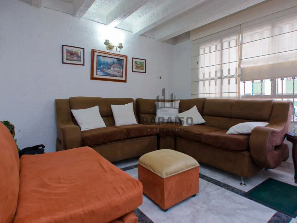 carrera 111 c 74, 4 Bedrooms Bedrooms, ,3 BathroomsBathrooms,Casa,Venta,carrera 111 c 74,3,1025