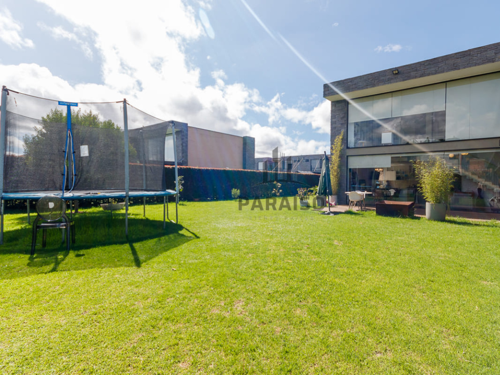 3 Bedrooms Bedrooms, 0 ,5 BathroomsBathrooms,Casa,Venta,0,1027