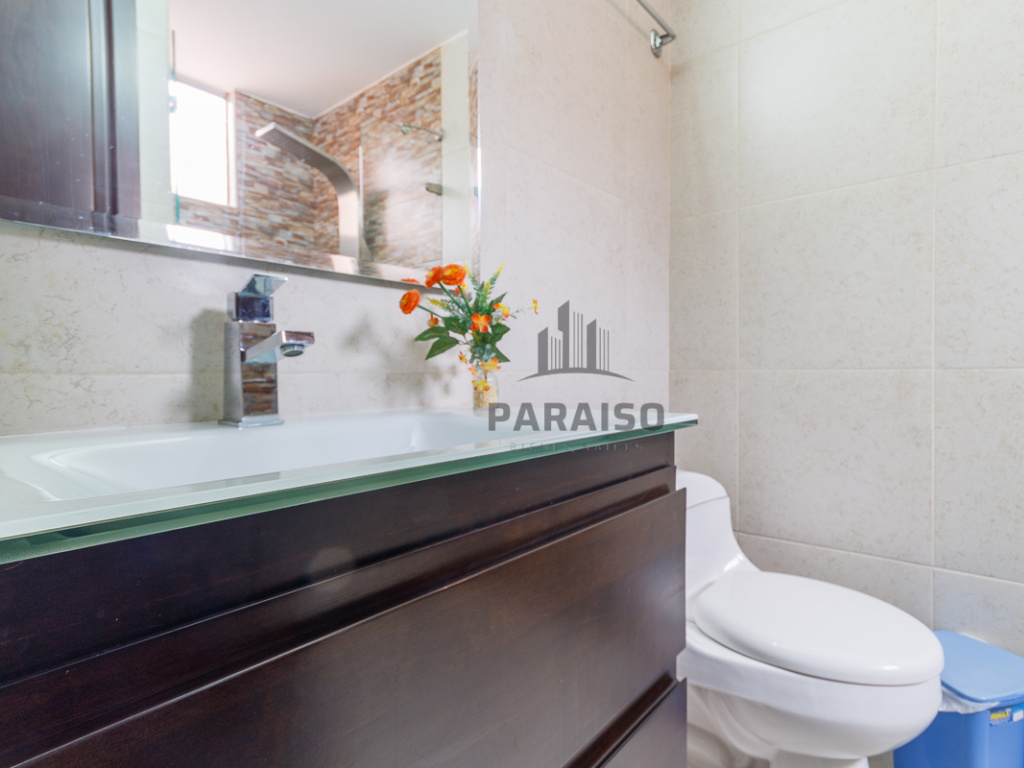 3 Bedrooms Bedrooms, ,3 BathroomsBathrooms,Casa,Venta,1035