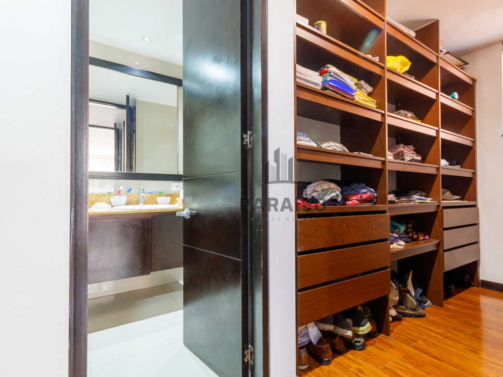 3 Bedrooms Bedrooms, ,5 BathroomsBathrooms,Apartamento,Venta,1038 3 Bedrooms Bedrooms, ,5 BathroomsBathrooms,Apartamento,Venta,1038