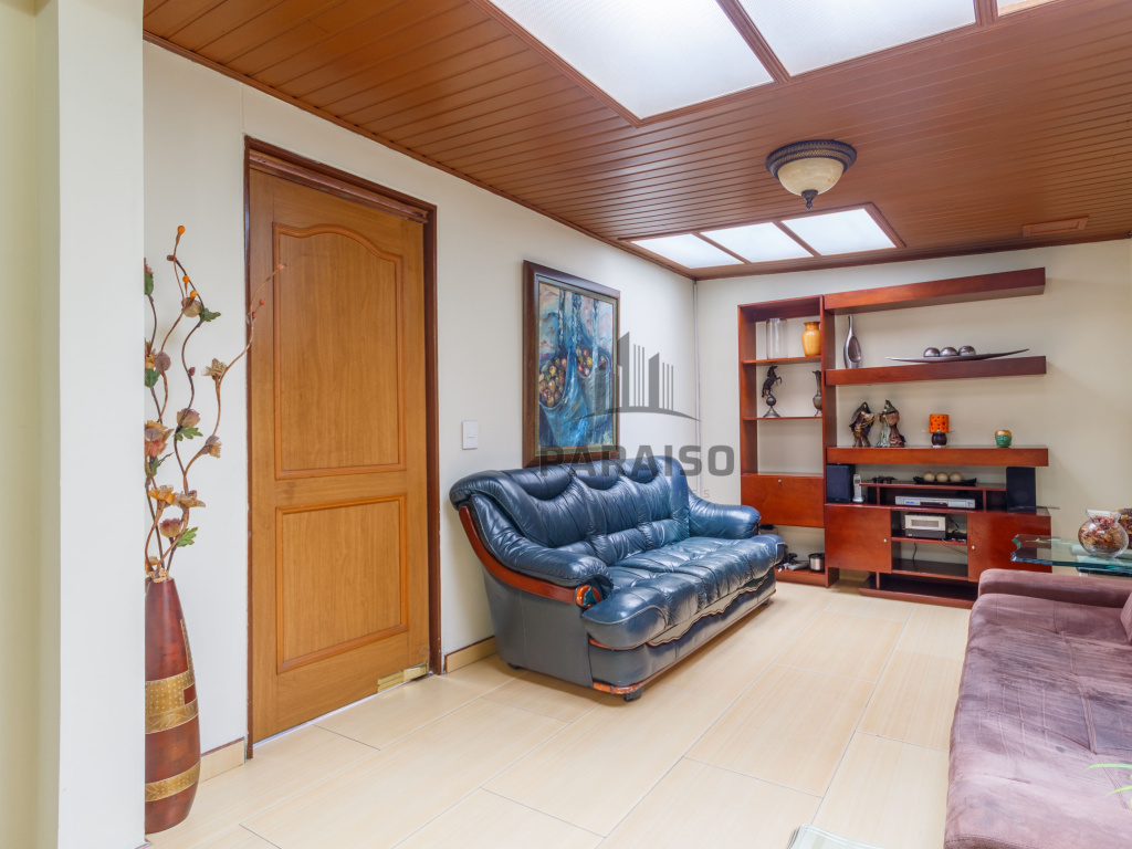 4 Bedrooms Bedrooms, 0 ,3 BathroomsBathrooms,Apartamento,Venta,0,1042