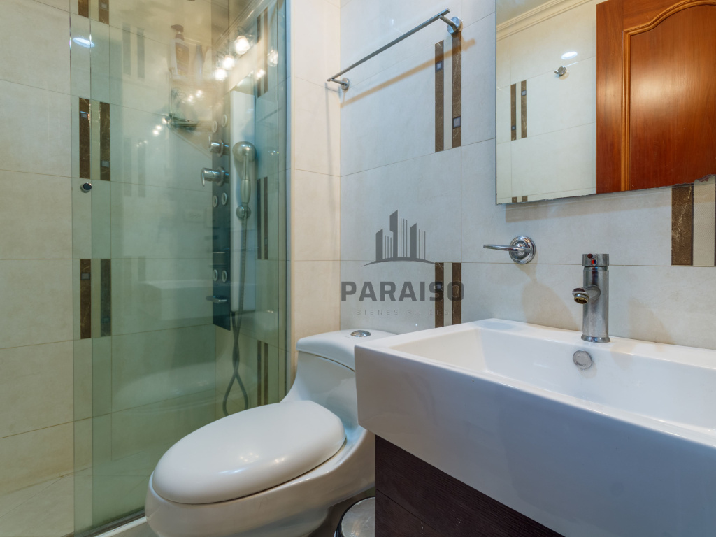 4 Bedrooms Bedrooms, 0 ,3 BathroomsBathrooms,Apartamento,Venta,0,1042