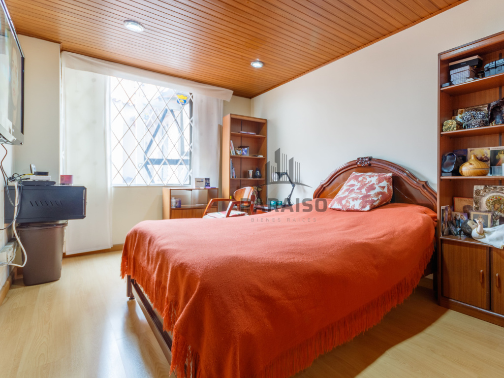4 Bedrooms Bedrooms, 0 ,3 BathroomsBathrooms,Apartamento,Venta,0,1042