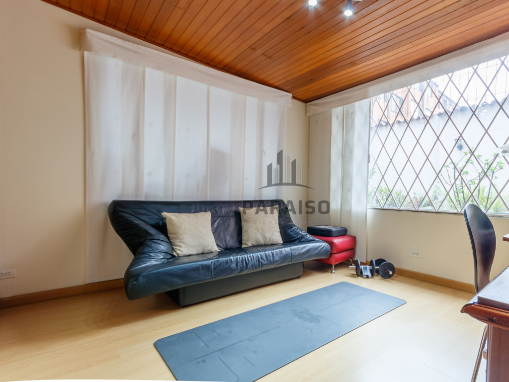 4 Bedrooms Bedrooms, 0 ,3 BathroomsBathrooms,Apartamento,Venta,0,1042