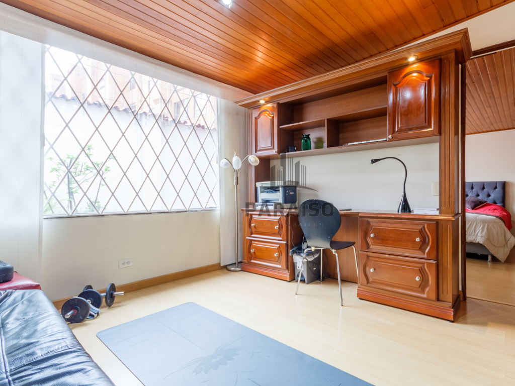 4 Bedrooms Bedrooms, 0 ,3 BathroomsBathrooms,Apartamento,Venta,0,1042