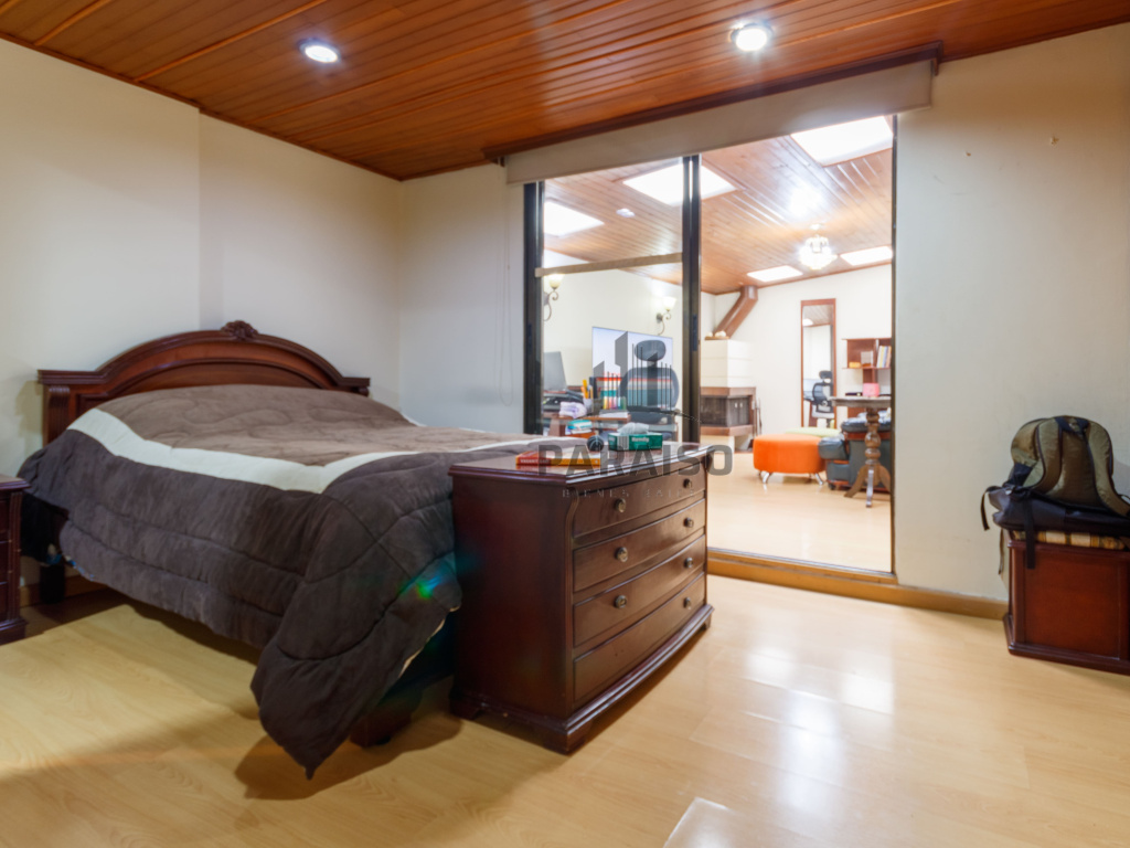 4 Bedrooms Bedrooms, 0 ,3 BathroomsBathrooms,Apartamento,Venta,0,1042