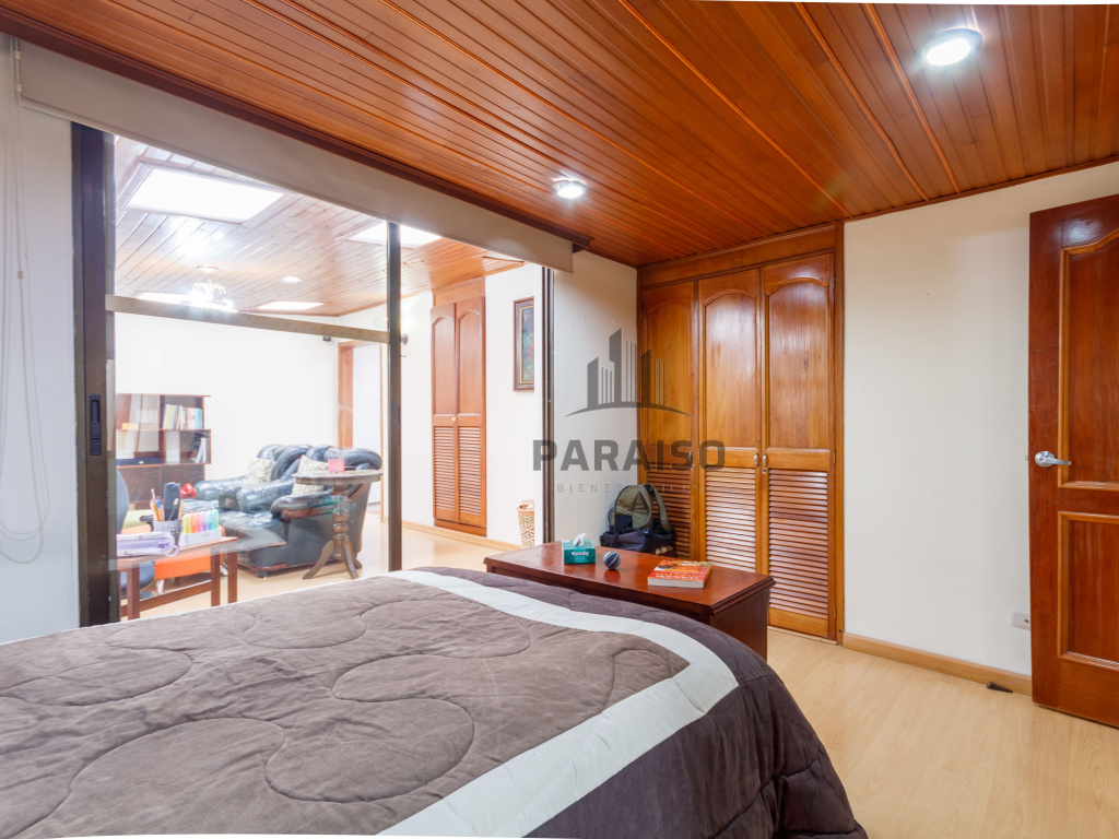 4 Bedrooms Bedrooms, 0 ,3 BathroomsBathrooms,Apartamento,Venta,0,1042