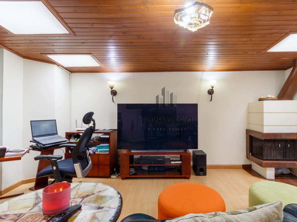 4 Bedrooms Bedrooms, 0 ,3 BathroomsBathrooms,Apartamento,Venta,0,1042