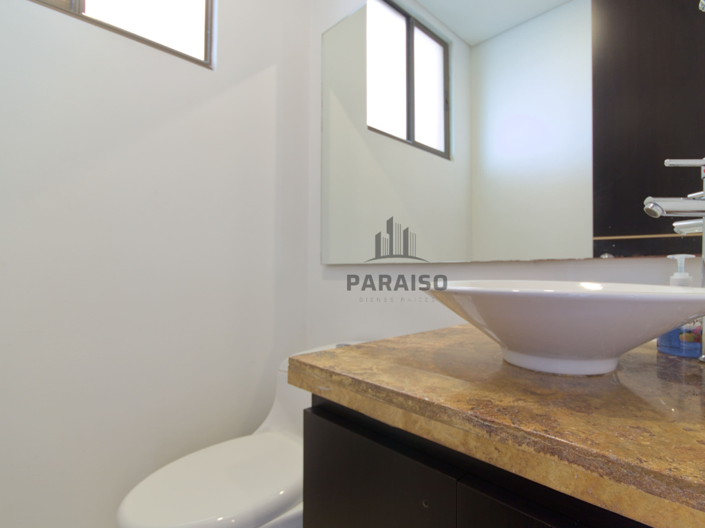 3 Bedrooms Bedrooms, ,3 BathroomsBathrooms,Casa,Venta,1045