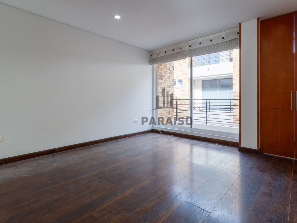 3 Bedrooms Bedrooms, ,4 BathroomsBathrooms,Casa,Arriendo,1046