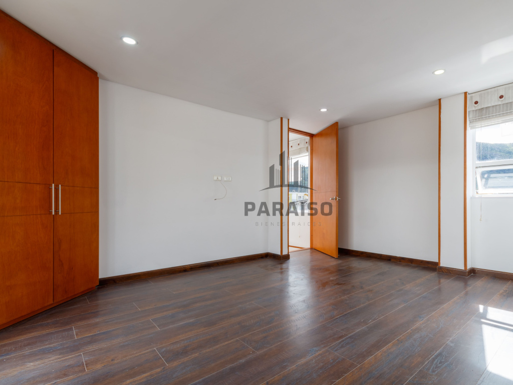 3 Bedrooms Bedrooms, ,4 BathroomsBathrooms,Casa,Arriendo,1046