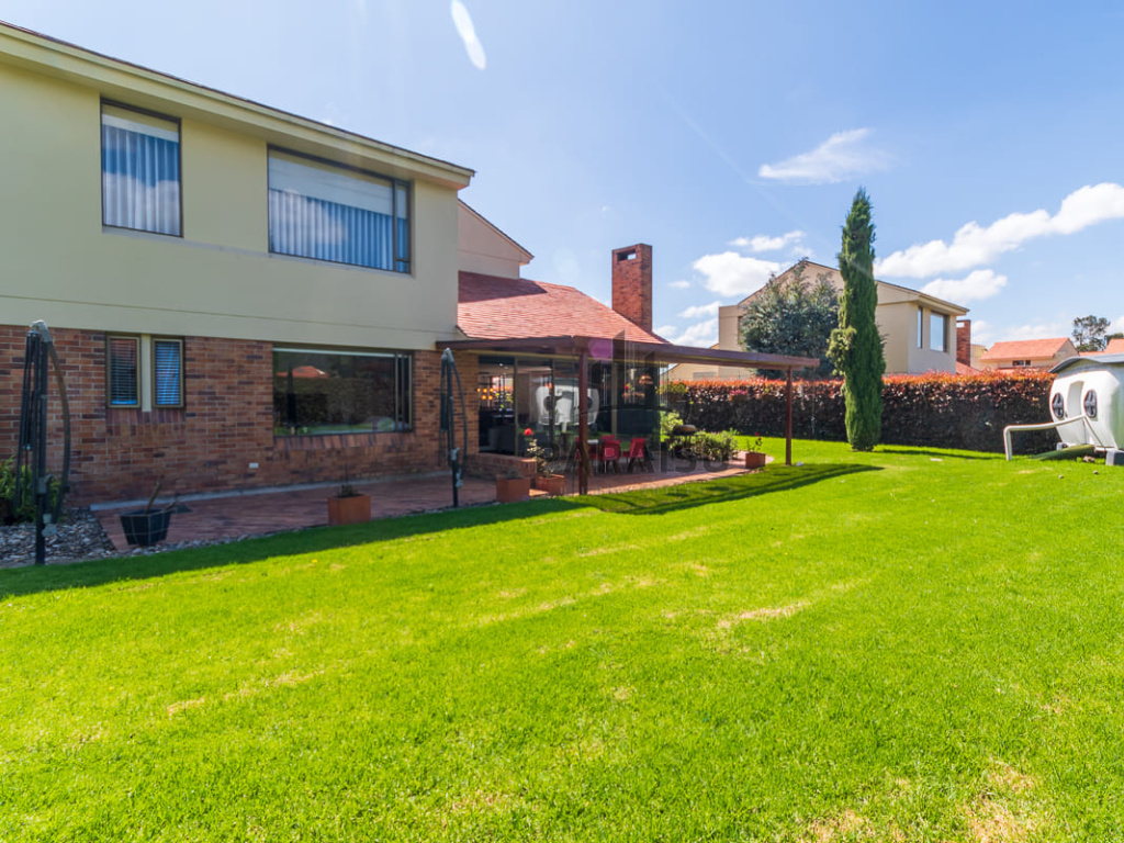 4 Bedrooms Bedrooms, 0 ,5 BathroomsBathrooms,Casa,Venta,0,1047 4 Bedrooms Bedrooms, 0 ,5 BathroomsBathrooms,Casa,Venta,0,1047
