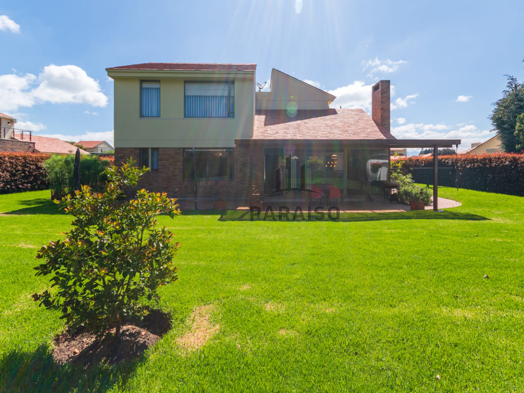4 Bedrooms Bedrooms, 0 ,5 BathroomsBathrooms,Casa,Venta,0,1047 4 Bedrooms Bedrooms, 0 ,5 BathroomsBathrooms,Casa,Venta,0,1047