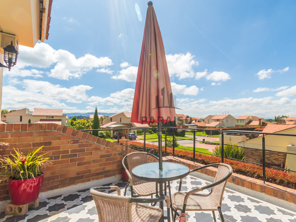 4 Bedrooms Bedrooms, 0 ,5 BathroomsBathrooms,Casa,Venta,0,1047 4 Bedrooms Bedrooms, 0 ,5 BathroomsBathrooms,Casa,Venta,0,1047