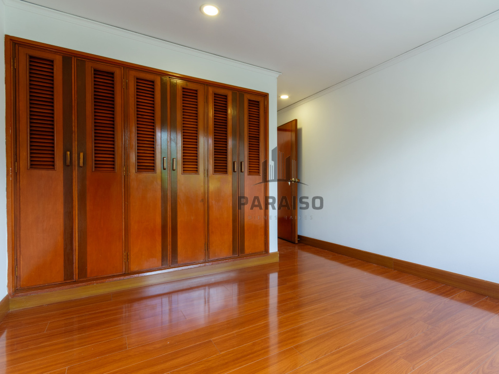 3 Bedrooms Bedrooms, 0 ,1 BathroomBathrooms,Apartamento,Arriendo,0,1049