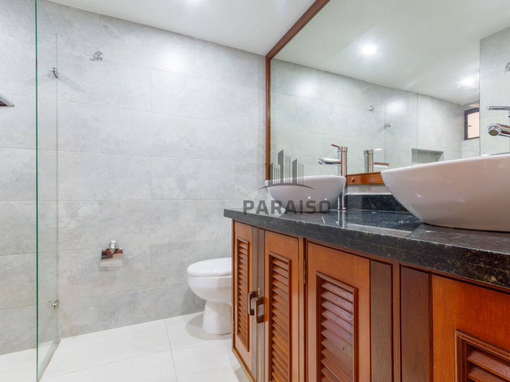 3 Bedrooms Bedrooms, 0 ,1 BathroomBathrooms,Apartamento,Arriendo,0,1049