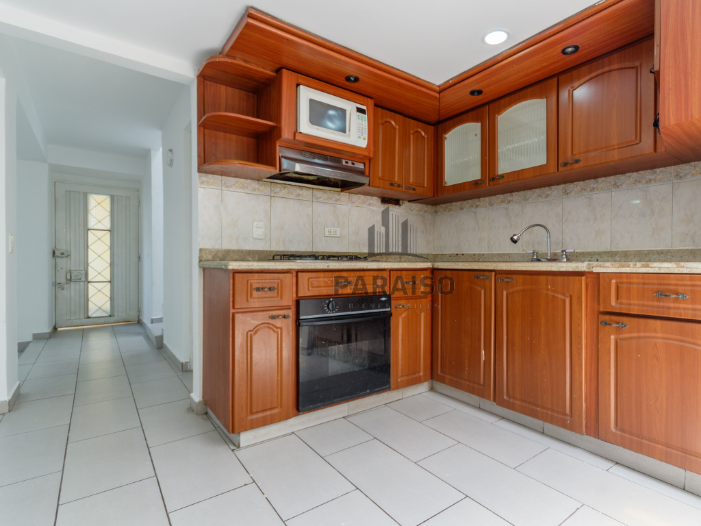 3 Bedrooms Bedrooms, 0 ,2 BathroomsBathrooms,Casa,Arriendo,0,1051 3 Bedrooms Bedrooms, 0 ,2 BathroomsBathrooms,Casa,Arriendo,0,1051