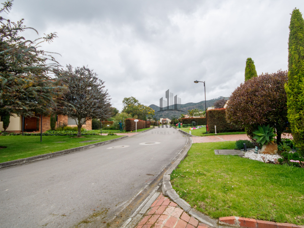 2 Bedrooms Bedrooms, 0 ,5 BathroomsBathrooms,Casa,Arriendo,0,1055 2 Bedrooms Bedrooms, 0 ,5 BathroomsBathrooms,Casa,Arriendo,0,1055