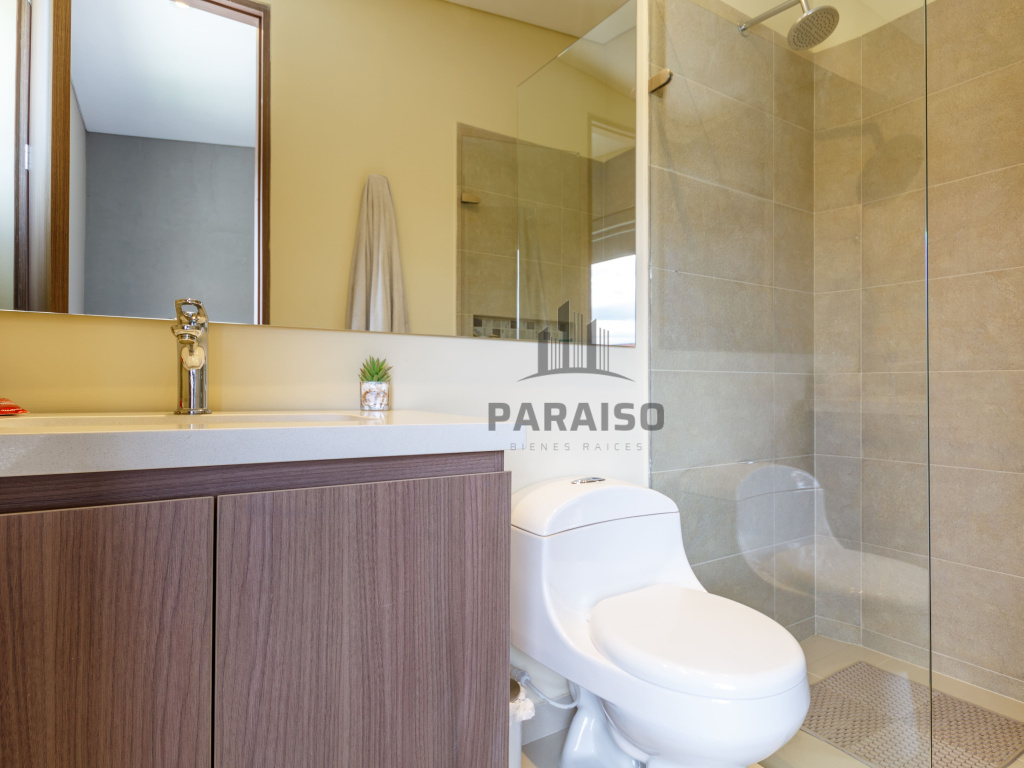 3 Bedrooms Bedrooms, 0 ,5 BathroomsBathrooms,Casa,Arriendo,0,1064