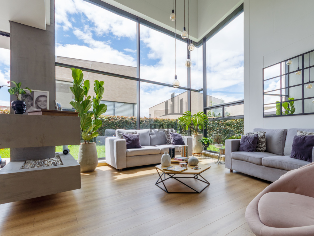 3 Bedrooms Bedrooms, 0 ,5 BathroomsBathrooms,Casa,Arriendo,0,1064