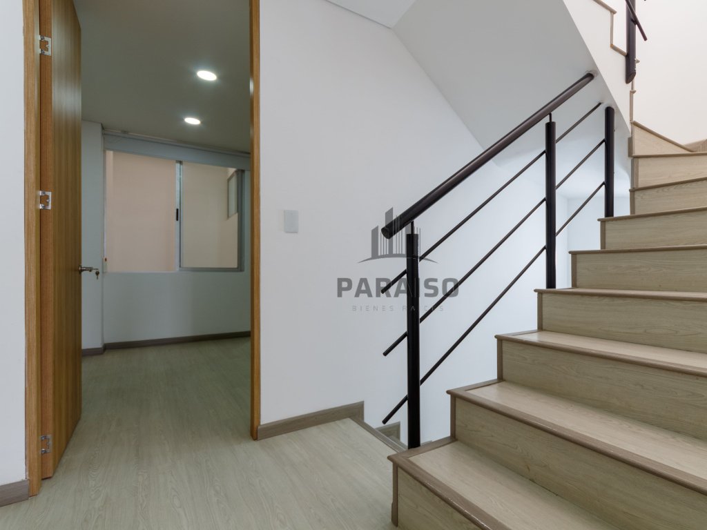 4 Bedrooms Bedrooms, 0 ,4 BathroomsBathrooms,Casa,Venta,0,1070