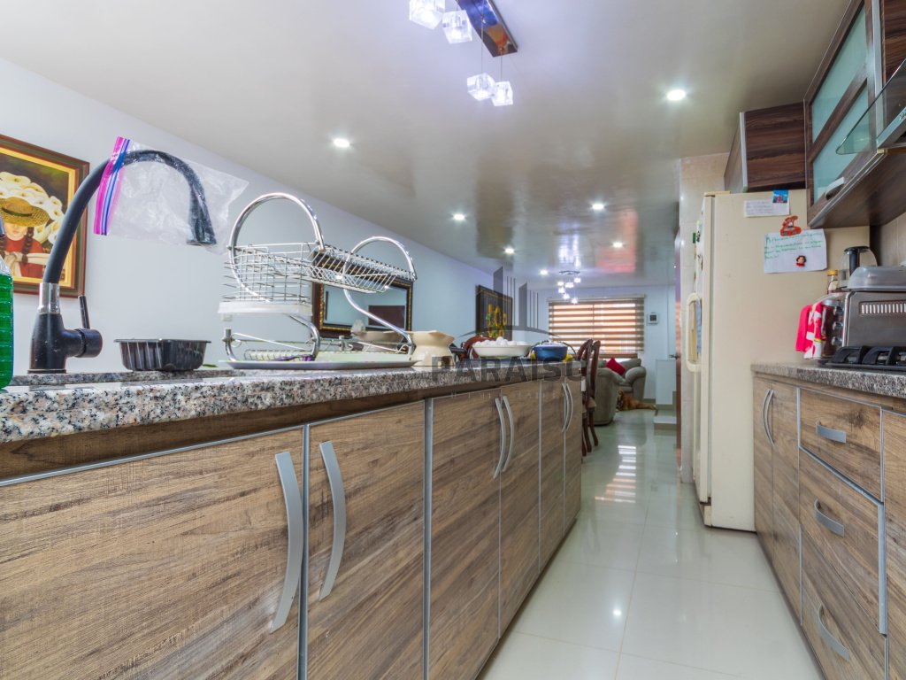 3 Bedrooms Bedrooms, 0 ,4 BathroomsBathrooms,Casa,Venta,0,1071