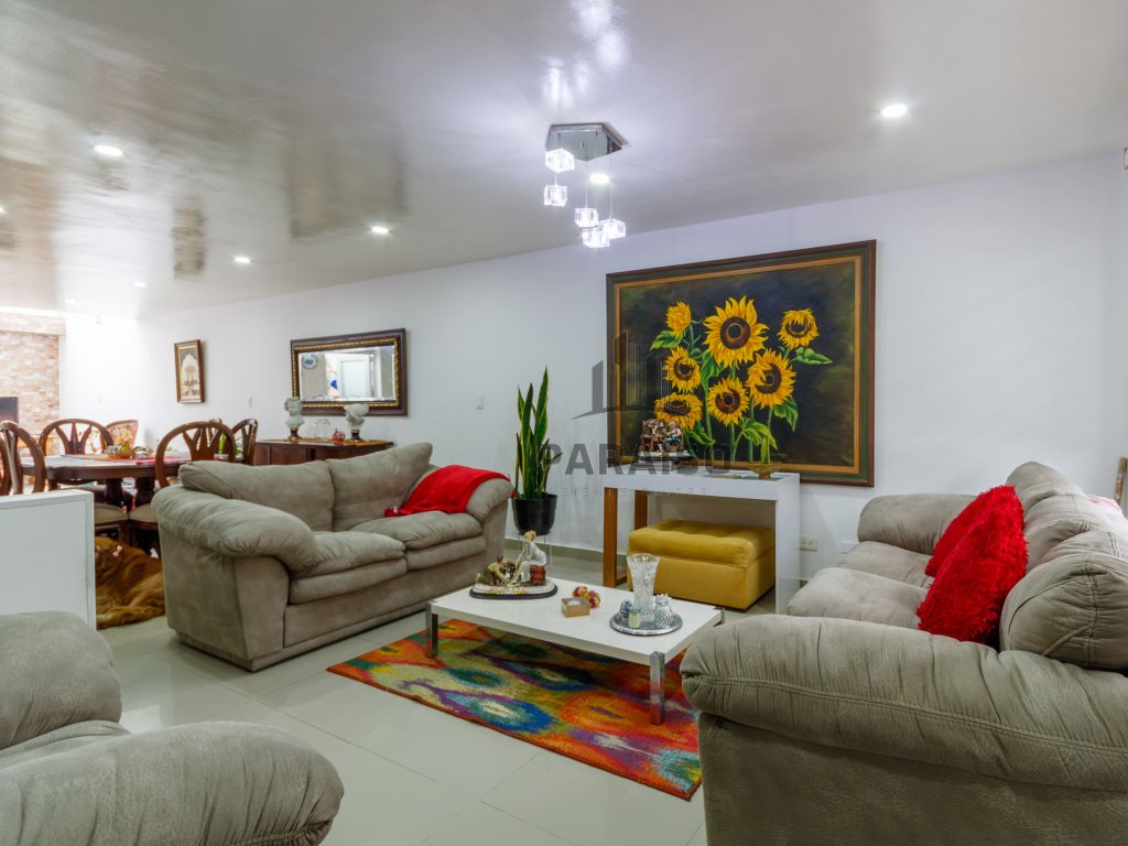 3 Bedrooms Bedrooms, 0 ,4 BathroomsBathrooms,Casa,Venta,0,1071